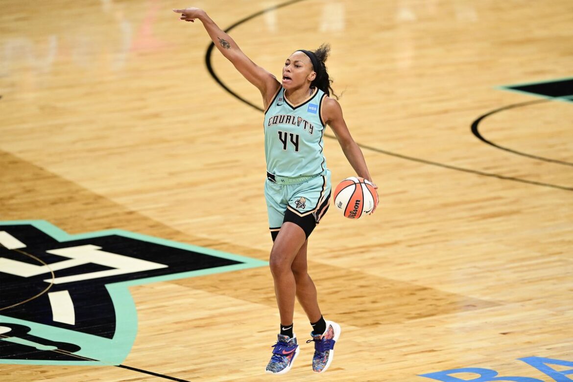 Betnijah Laney liberty