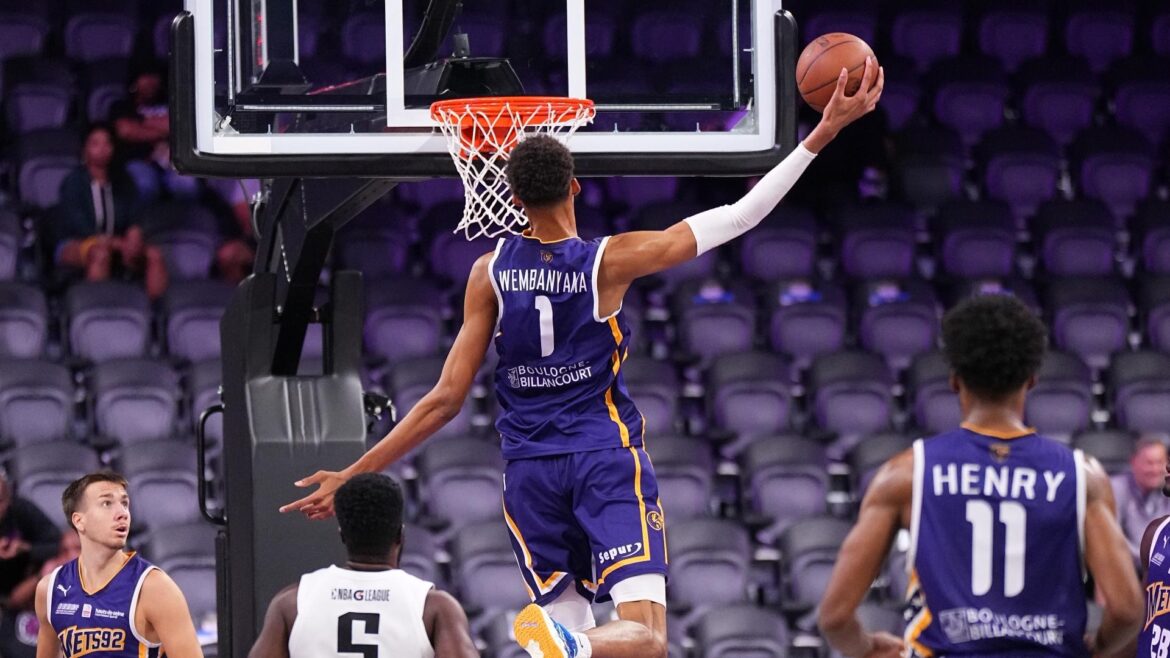 magic johnson wembanyama