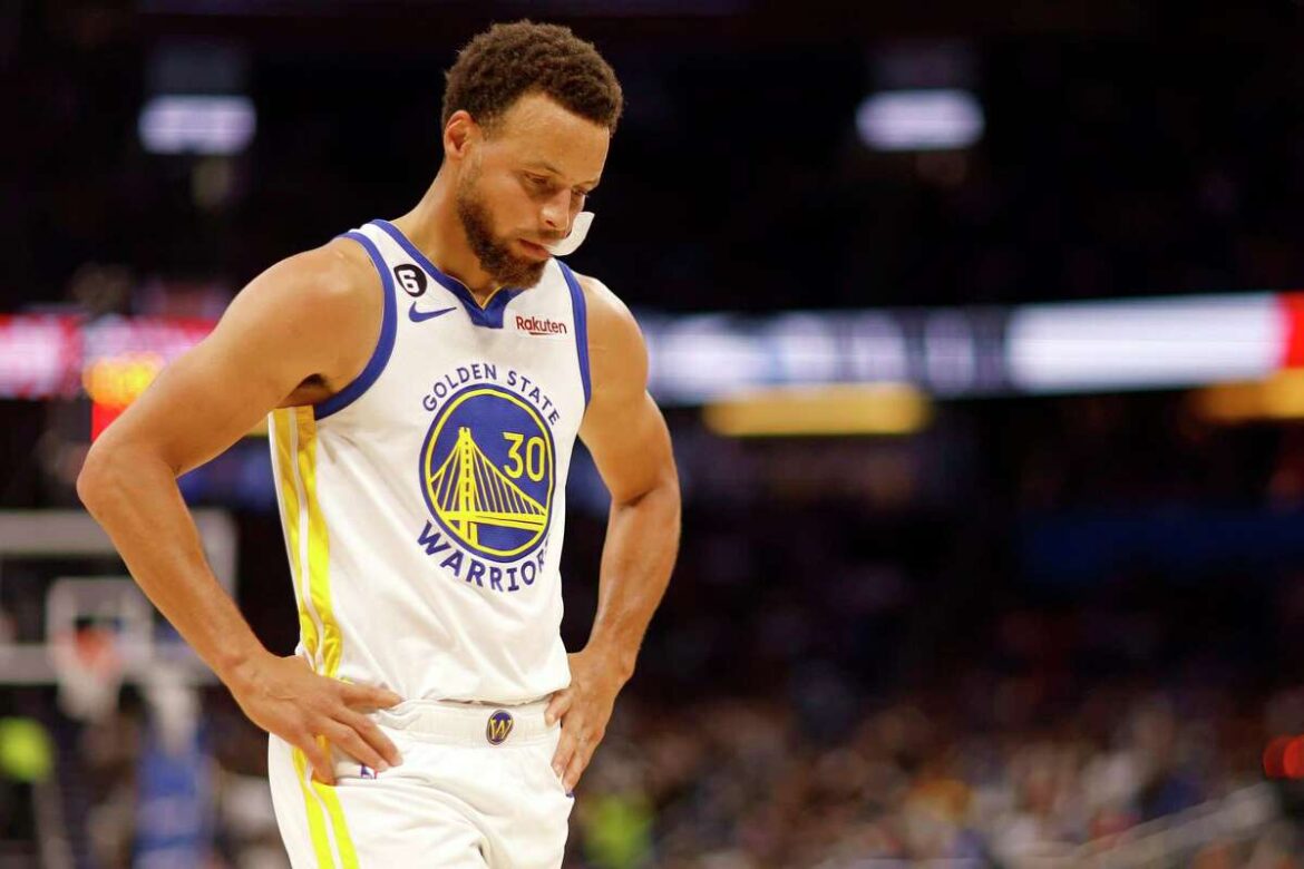 warriors curry infortunio