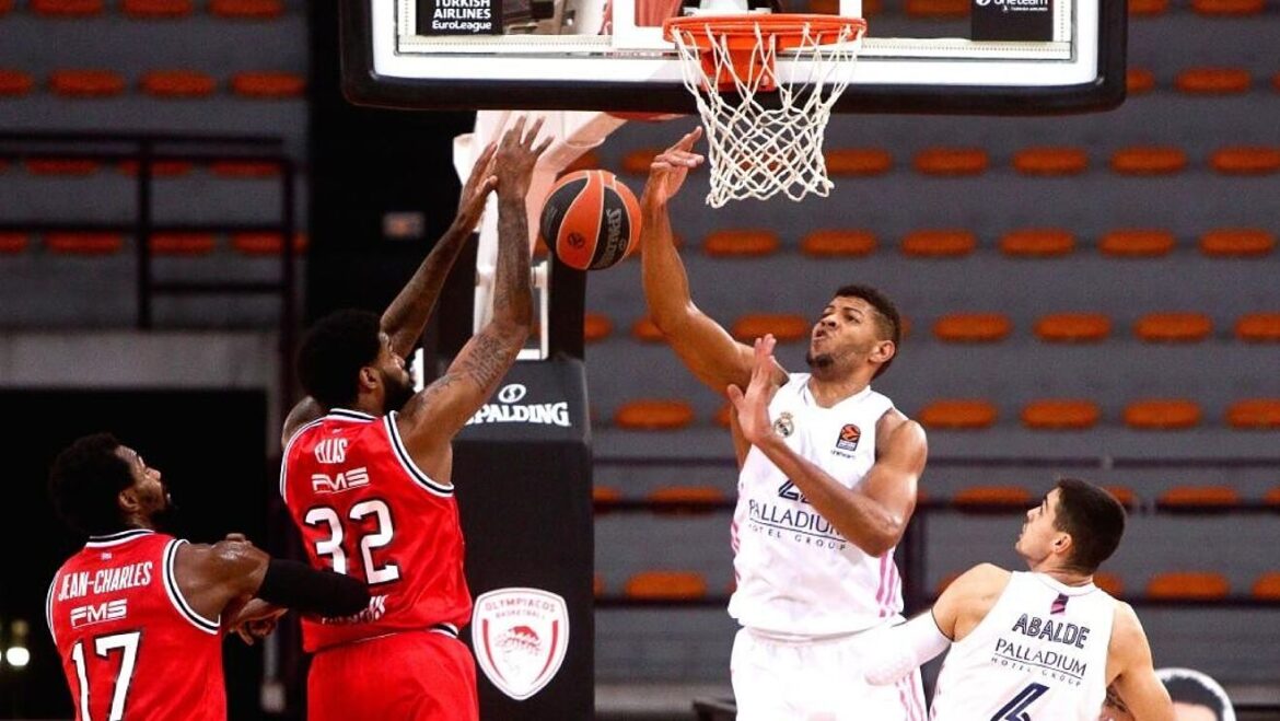 La Nutribullet Treviso firma Octavius Ellis