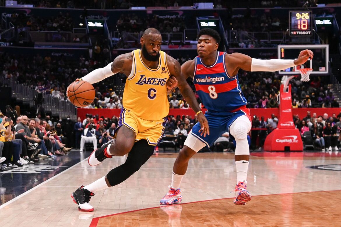 rui hachimura contro i lakers