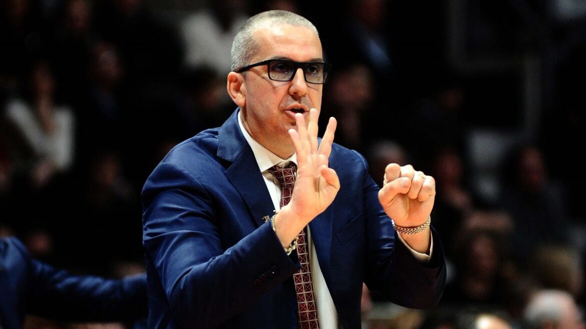 Walter De Raffaele esonerato dalla Reyer Venezia