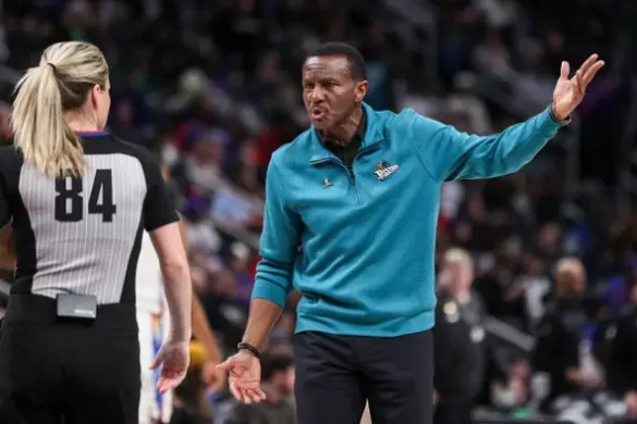 dwane casey roma