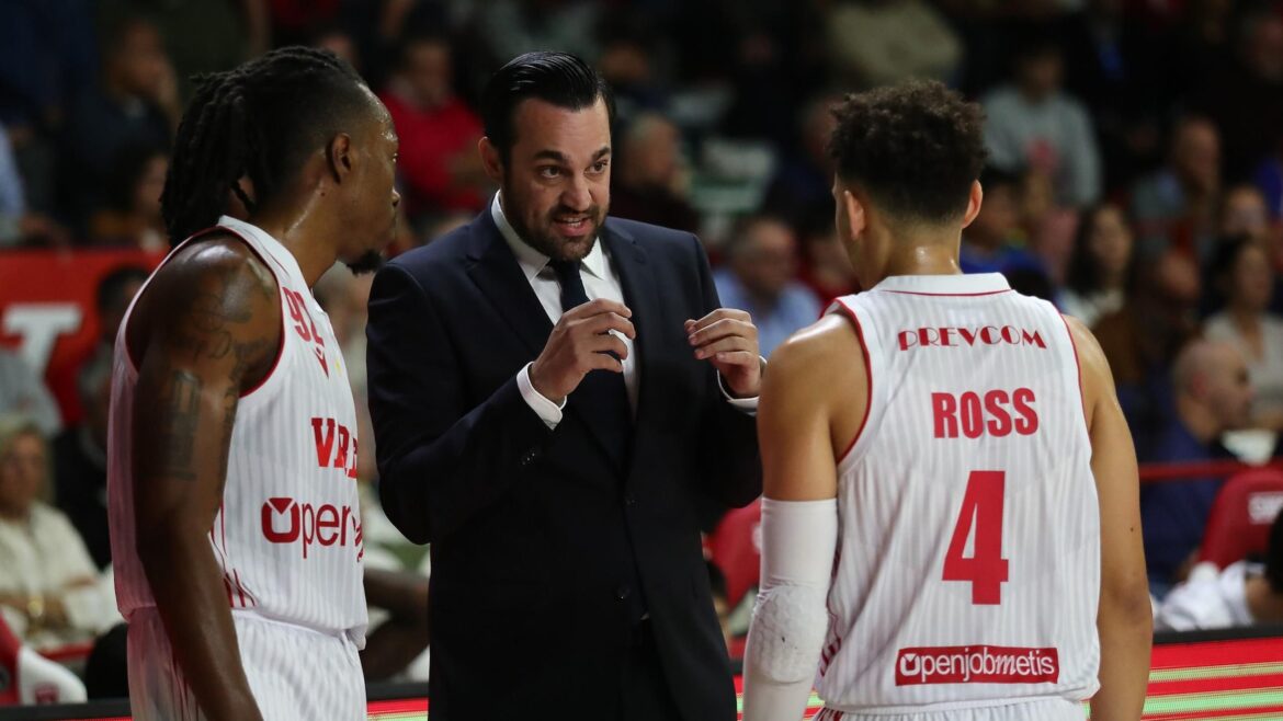 LBA awards 2023. Coleby Ross MVP