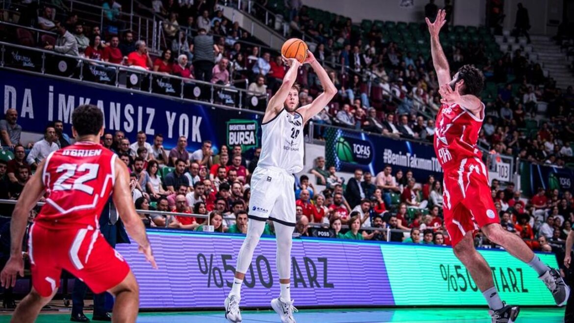 Mike Daum Bertram Tortona