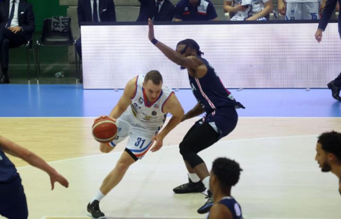 Osvaldas Olisevicius Treviso Brindisi LBA