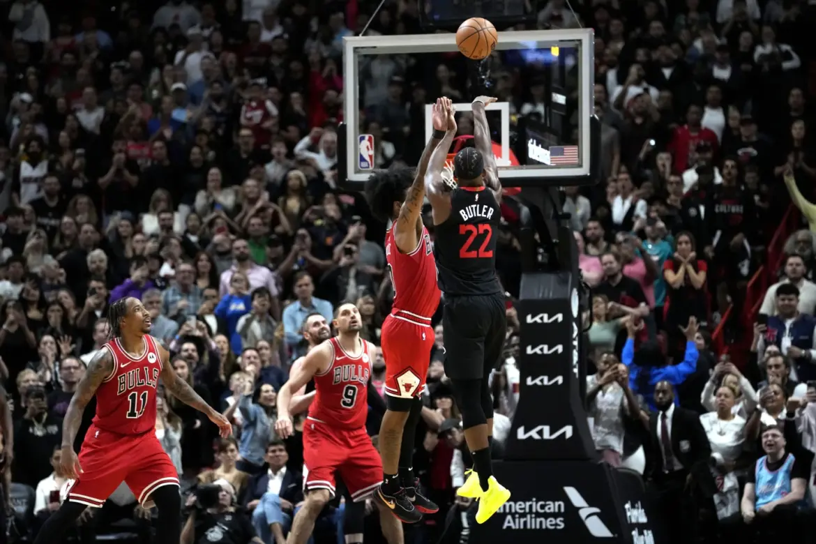 butler buzzer beater vs bulls