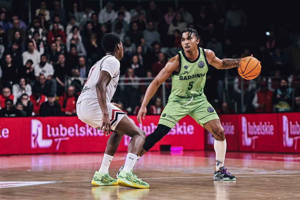 Cholet Sassari. Fonte immagine: FIBA.