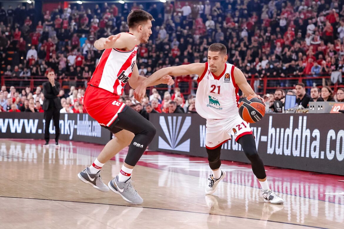 Olympiacos Olimpia Milano, Flaccadori in azione in Eurolega