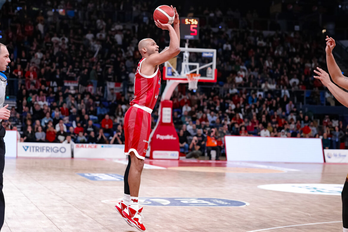 Olimpia Milano, tutto facile contro Pesaro