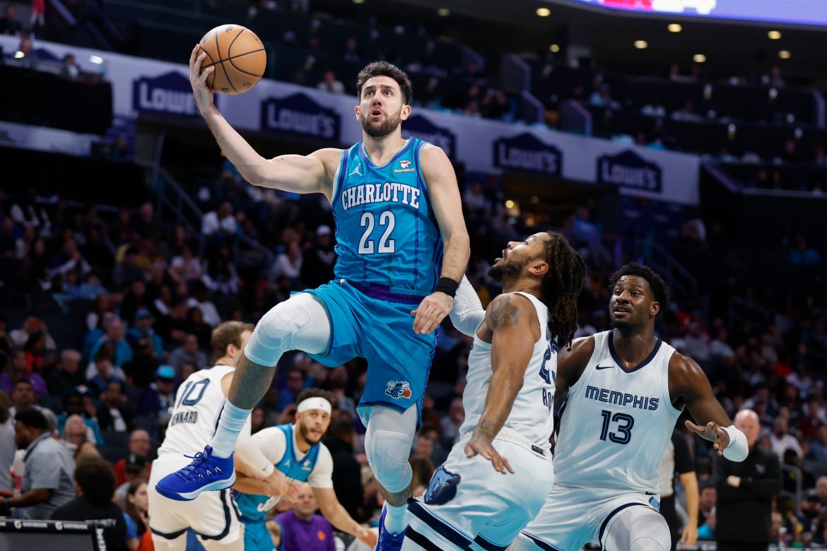 Vasilije Micic bucks