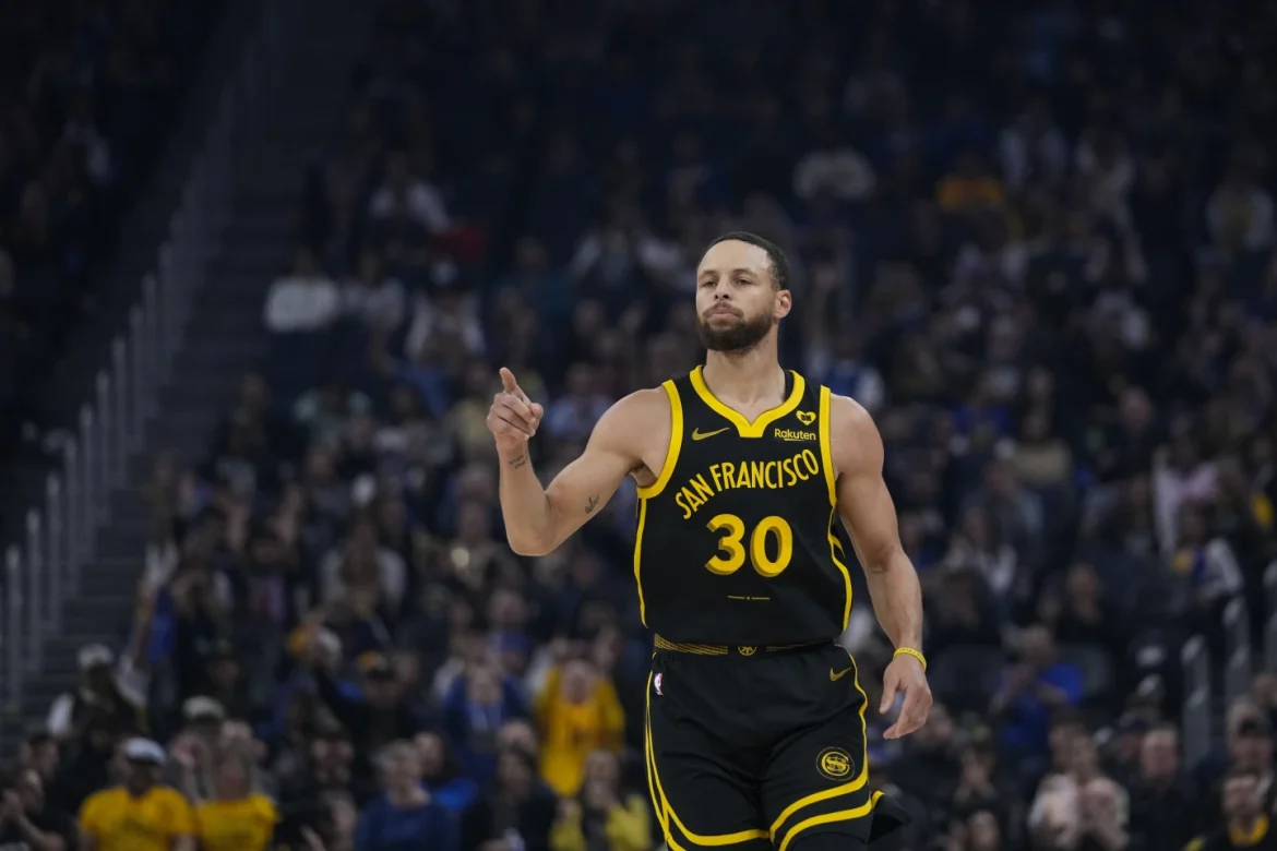 curry_300_triple_stagione