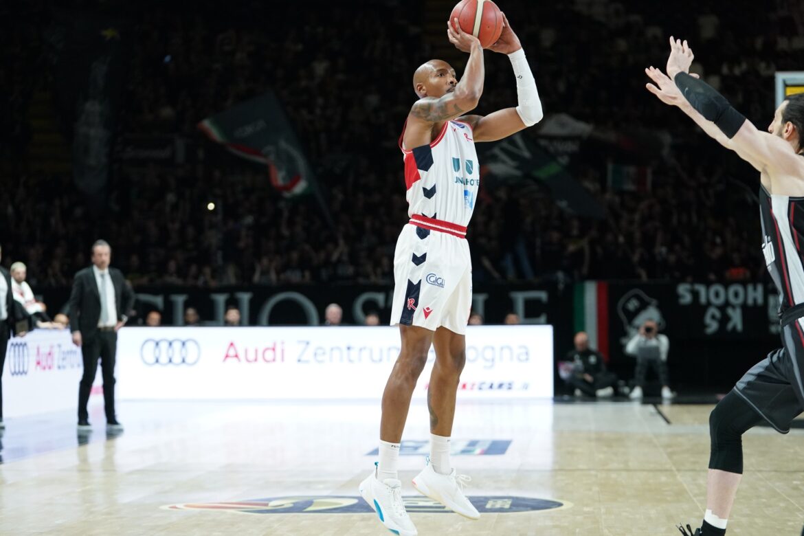 Reggio Emilia, ufficiale la separazione con Darion Atkins