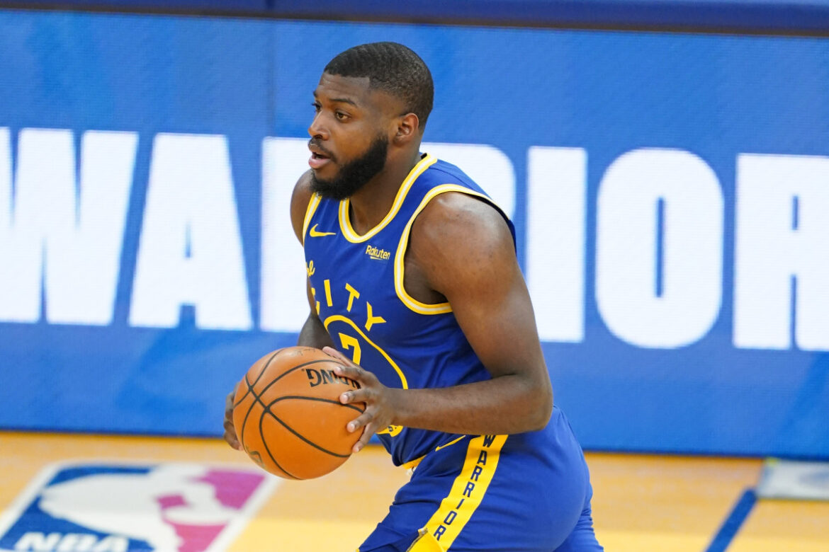 Estra Pistoia firma Eric Paschall