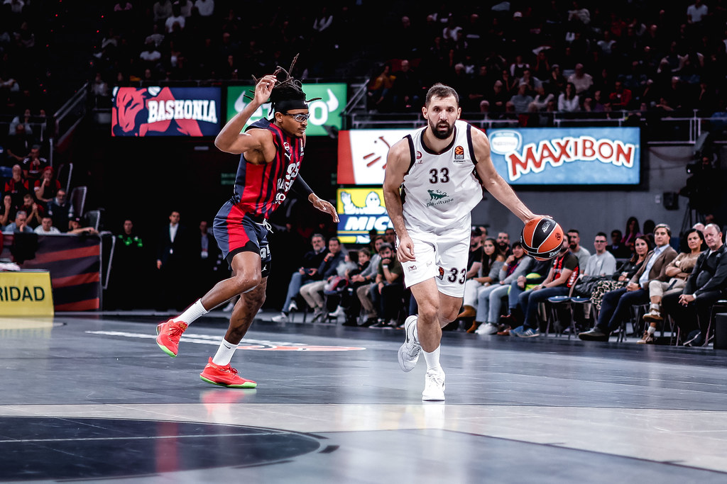 Baskonia Olimpia Milano Mirotic