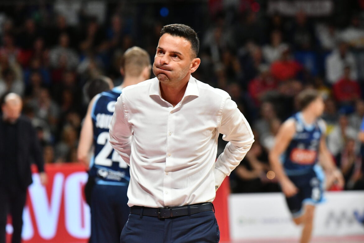 Napoli Basket Milicic