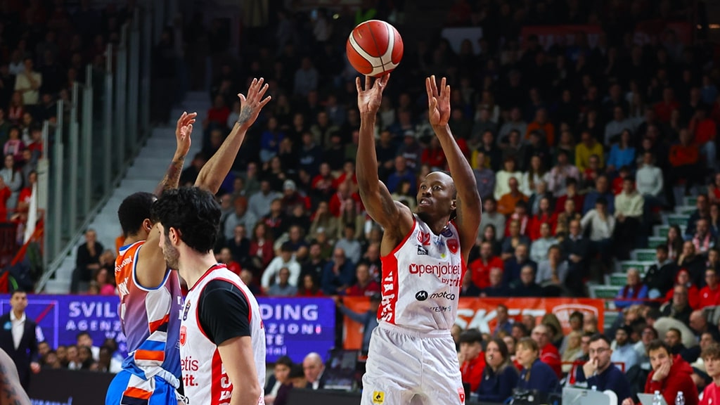 Varese supera in volata la Nutribullet Treviso