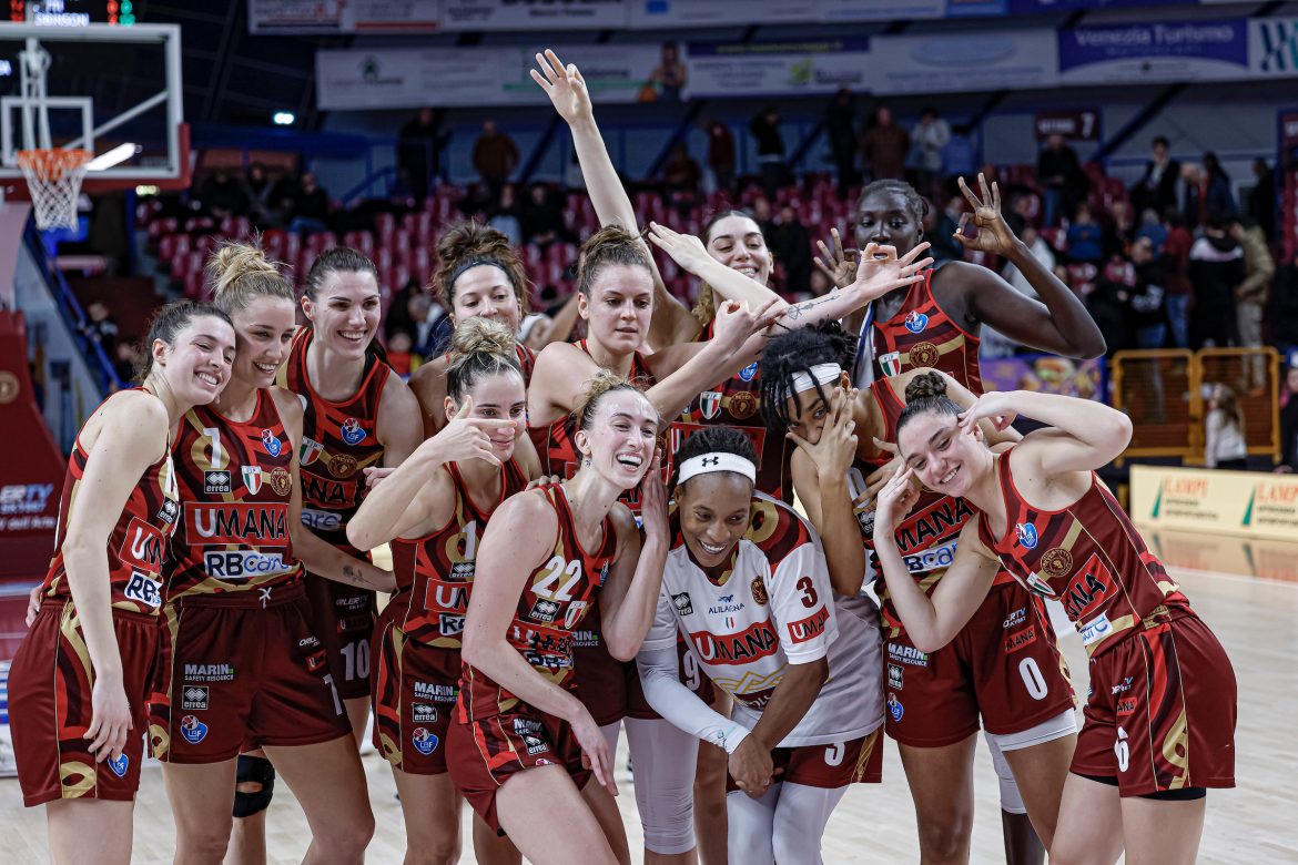 La Reyer azzanna San Martino nel derby