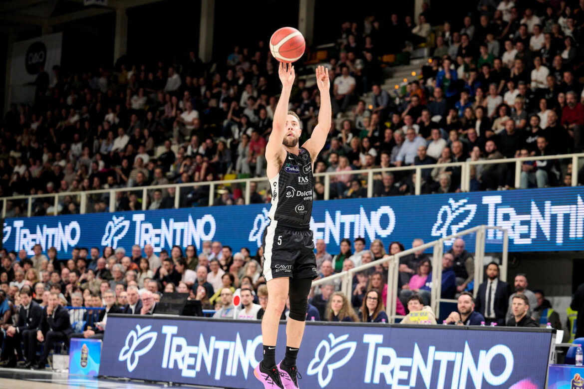 Tremtp ritrova la testa momentanea battendo Reggio Emilia