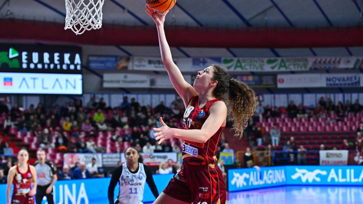 La Reyer demolisce Faenza