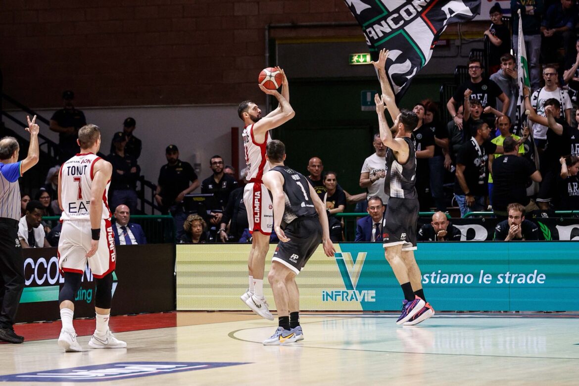 Olimpia Milano, sirene ester per Nikola Mirotic