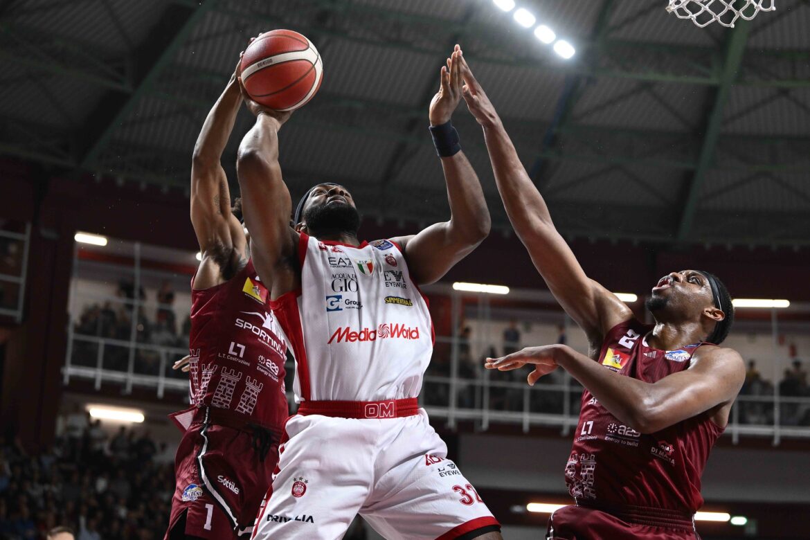 Nebo Trapani Shark Olimpia Milano