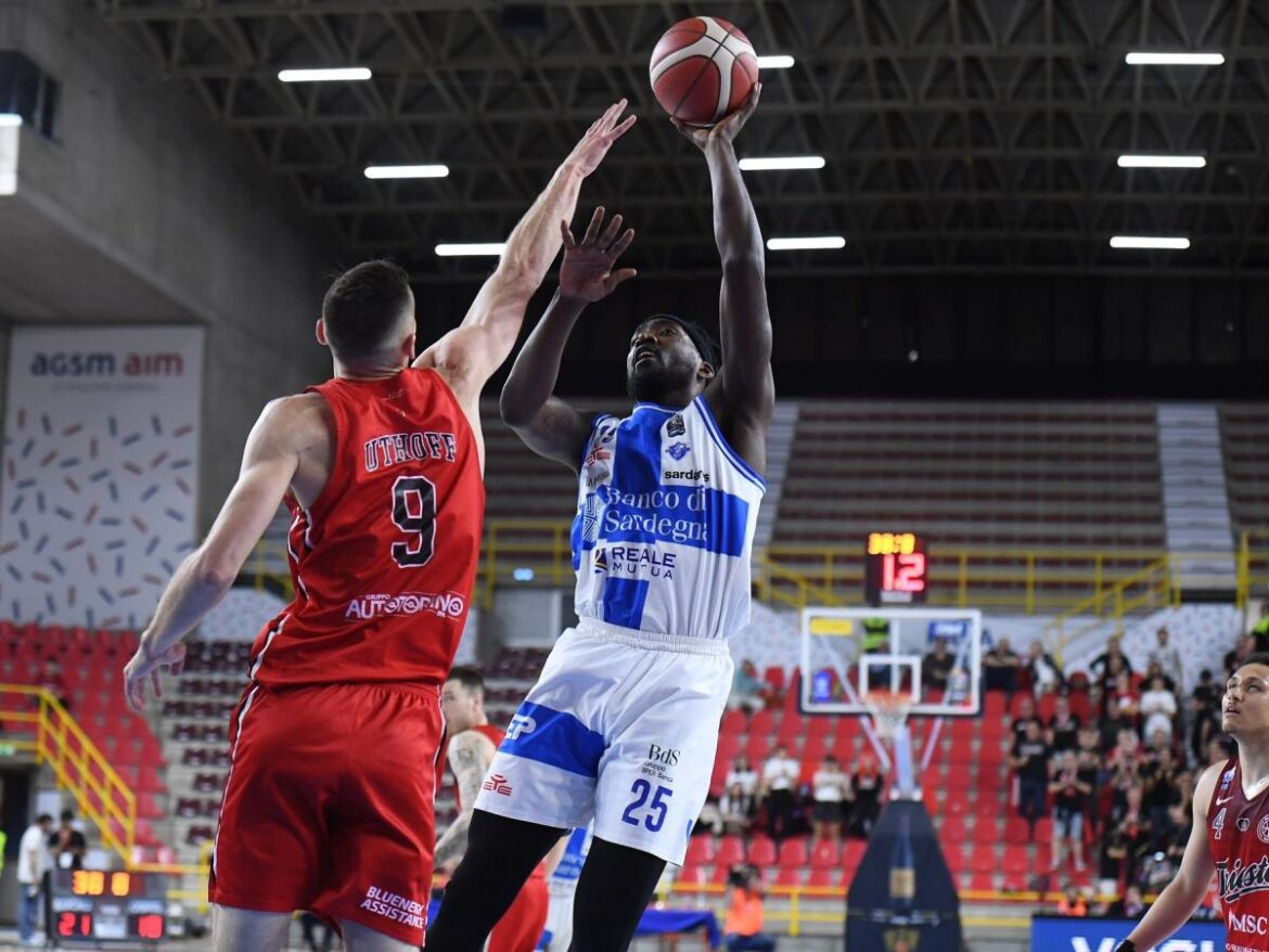 Trieste si impone nettamente sulla Dinamo Sassari nell'ultima di regular season