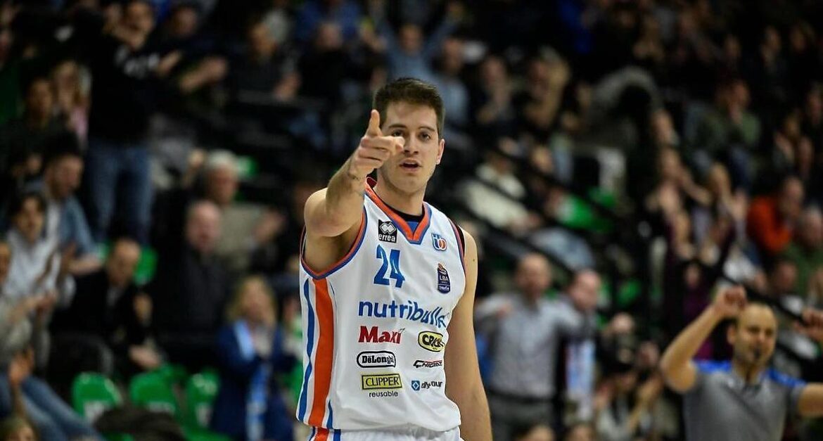 La Dinamo Sassari piazza il colpo Andrea Mezzanotte