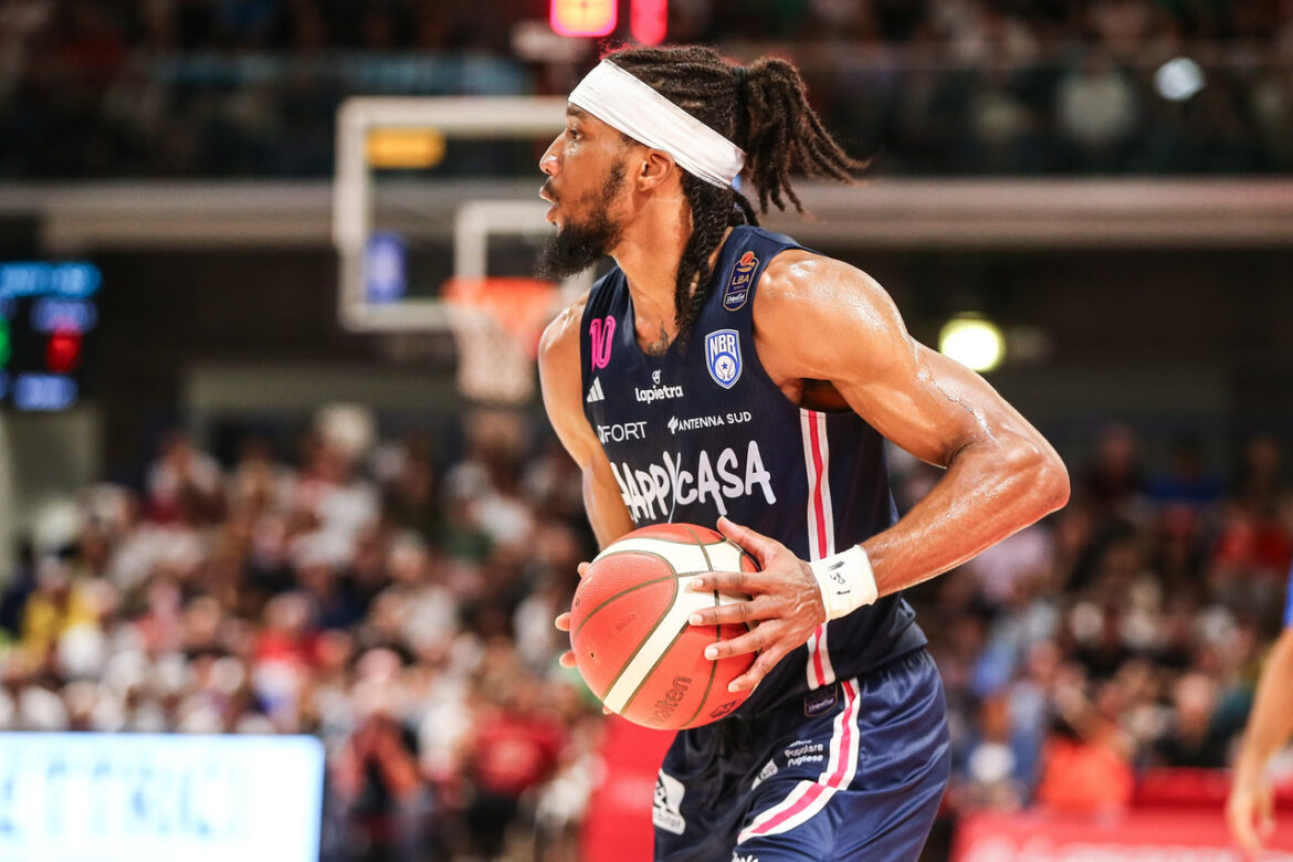 Cantù chiude il roster con Xavier Sneed