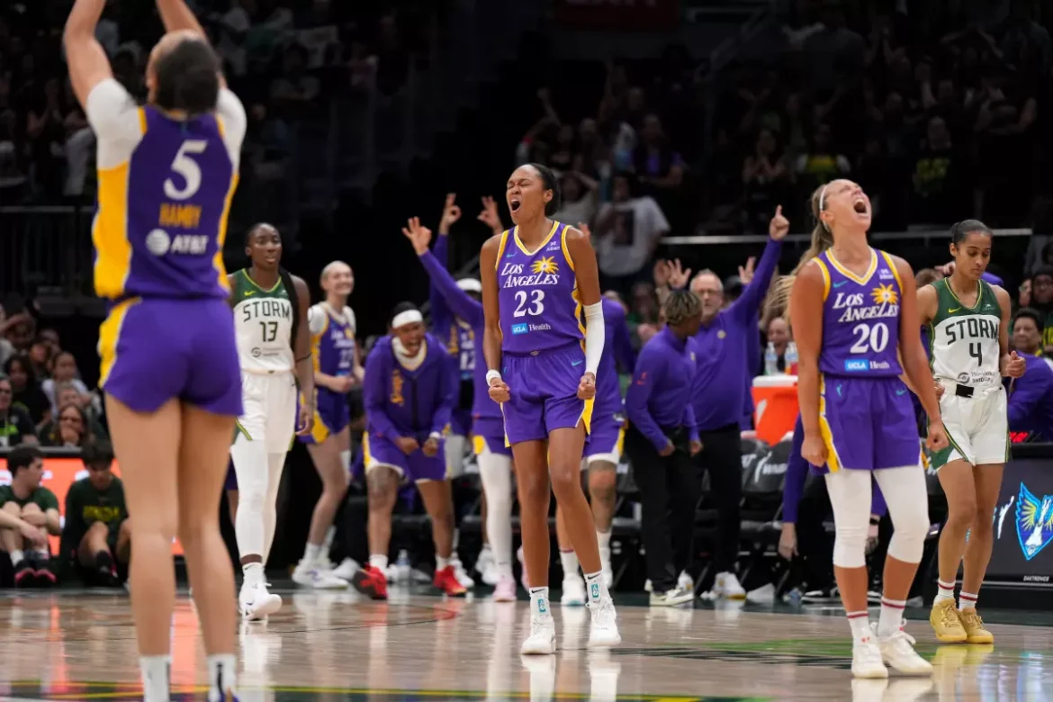 sparks_storm_doppio_ot_wnba