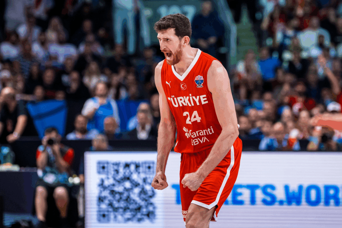 Turchia in finale ad Eurobasket: Grecia travolta