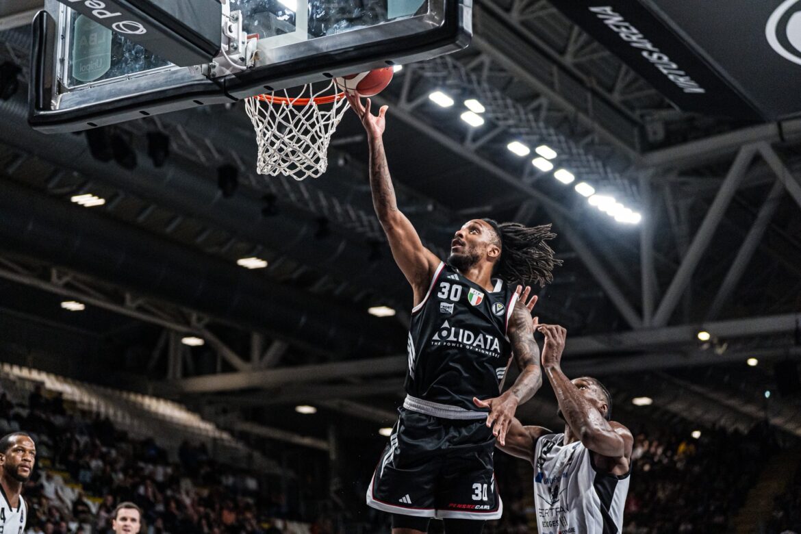 Matt Morgan Virtus Bologna