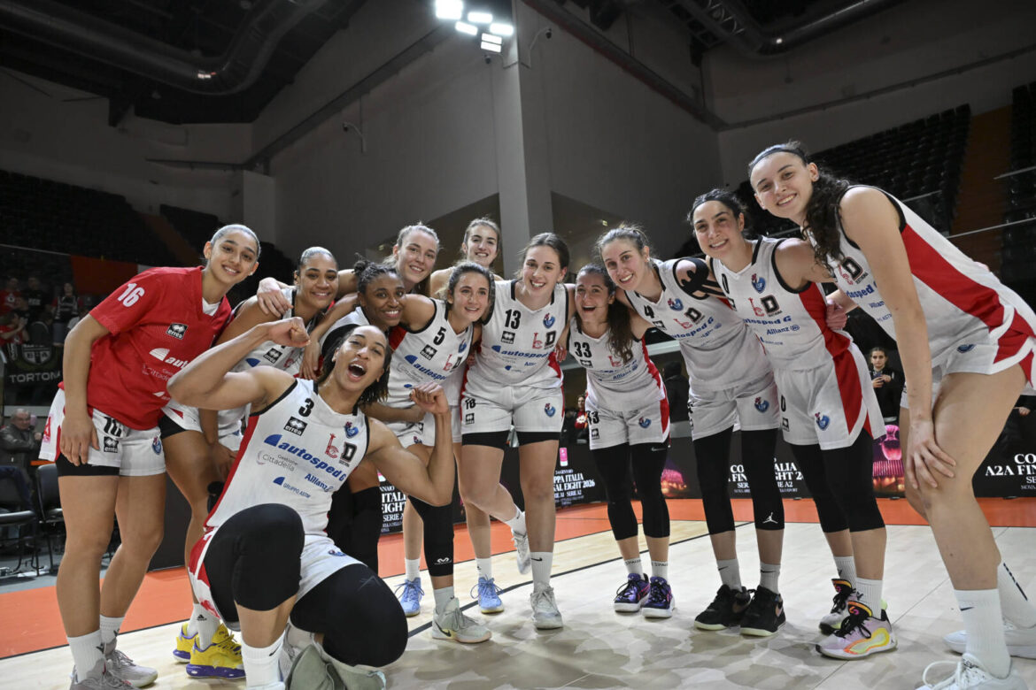 Derthona affonda una brutta Reyer e va in finale