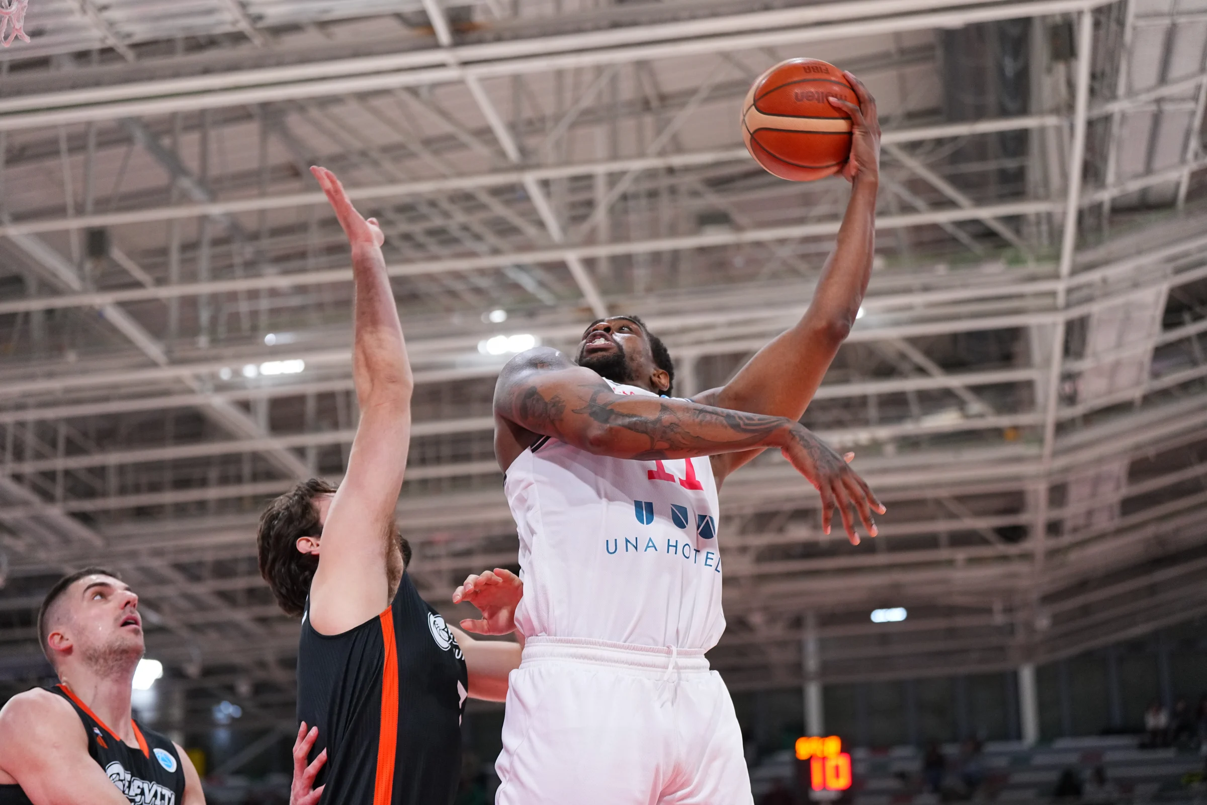 Reggio Emilia domina in casa il Cedevita