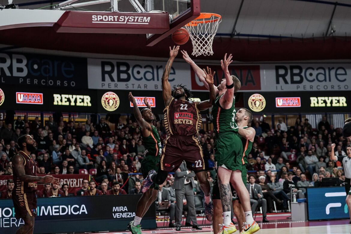La Reyer Venezia supera il Cedevita allo scadere