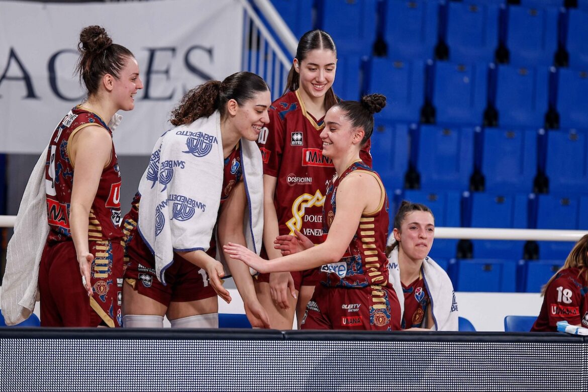 La Reyer espugna Brixia e festeggia il rientro di Matilde Villa