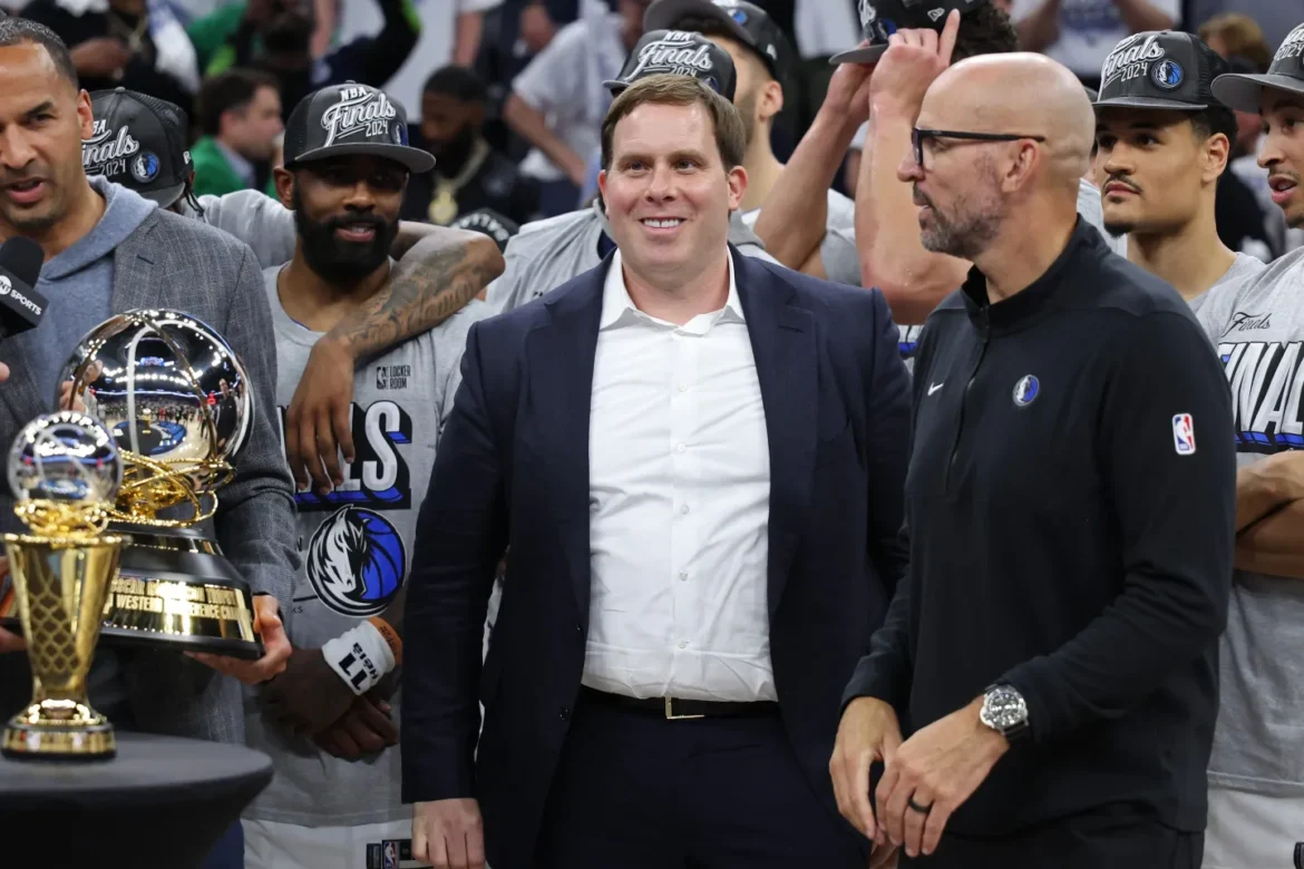 Mavs vendita Dumont