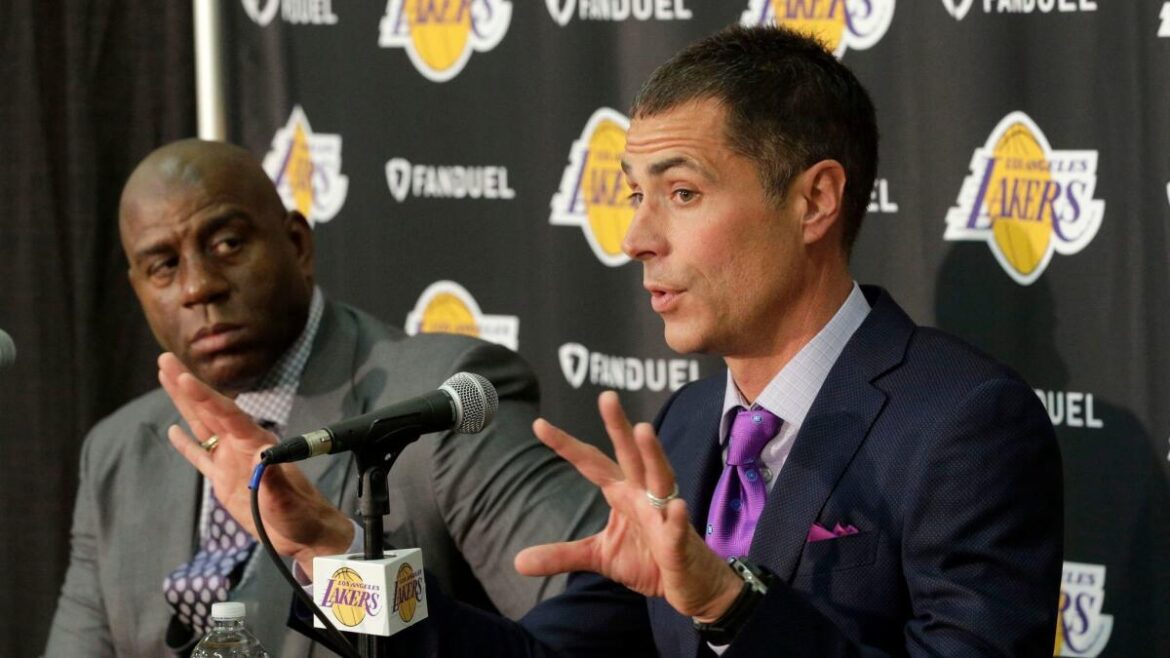 lakers pelinka