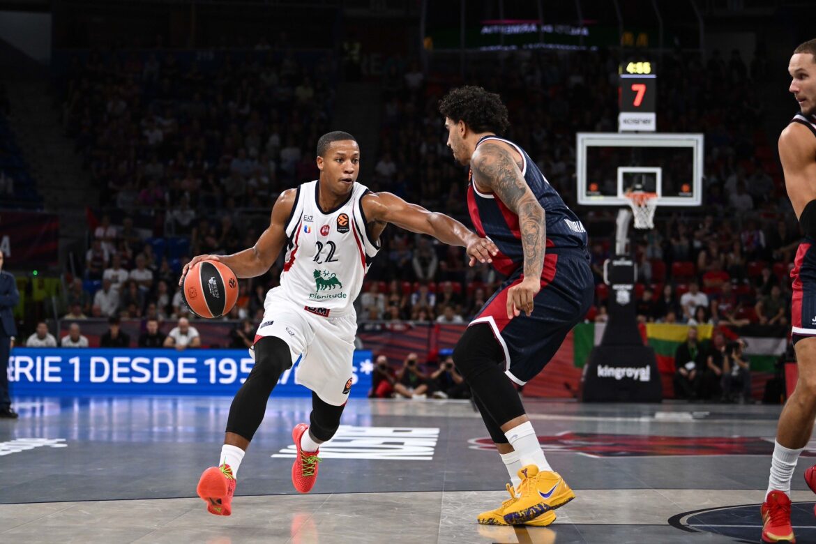 Devon Hall Baskonia-Olimpia Milano